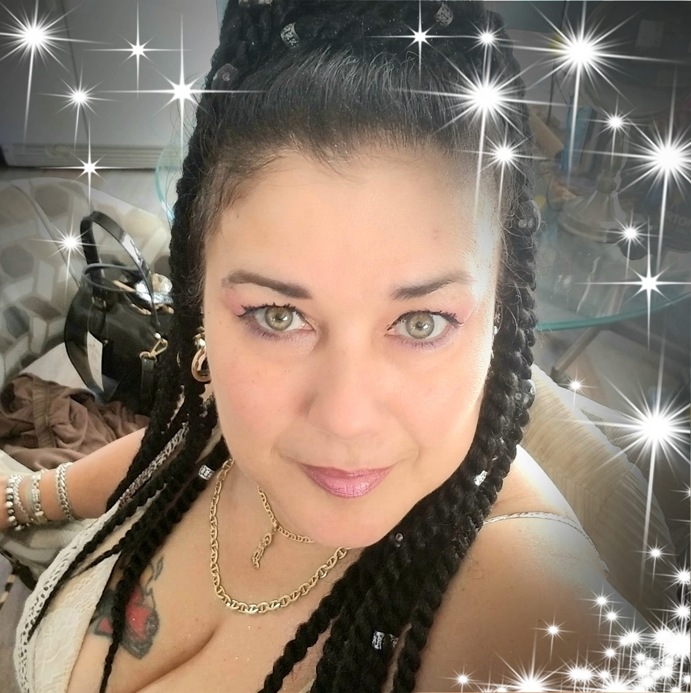 Meet your Posher, Elsie